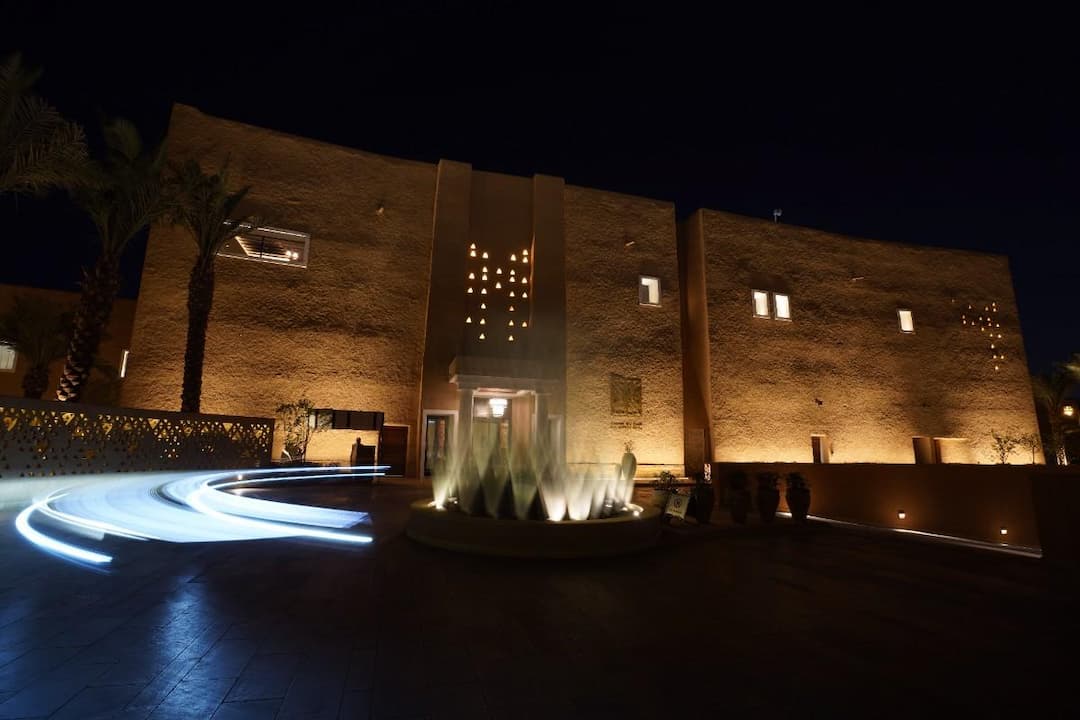 BabSamhanHotel_poster2